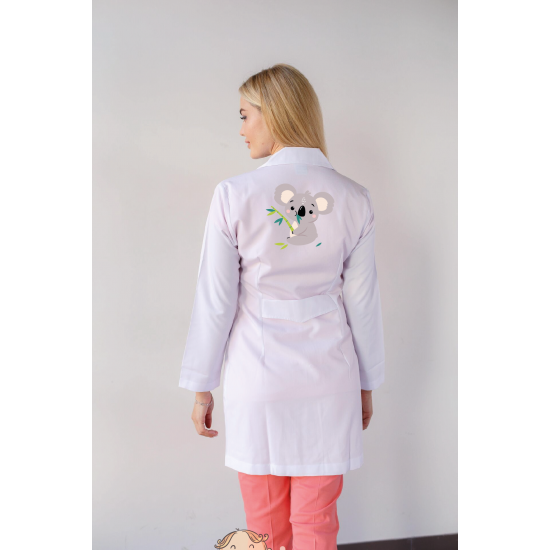 Okul öncesi öğretmen önlüğü alpaka 1. kalite beyaz baskılı kreş önlük koala