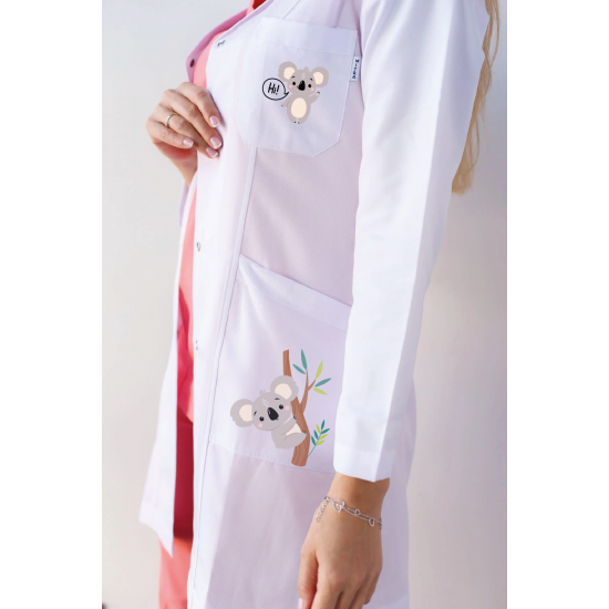 Okul öncesi öğretmen önlüğü alpaka 1. kalite beyaz baskılı kreş önlük koala